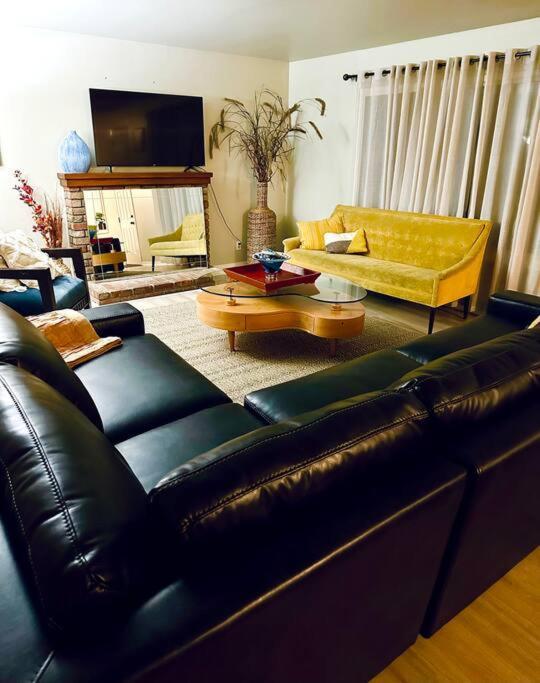 Villa 5 Beds, 2 Full Baths, W/Gazebo, W/Fenced Backyard Yuba City Exterior foto