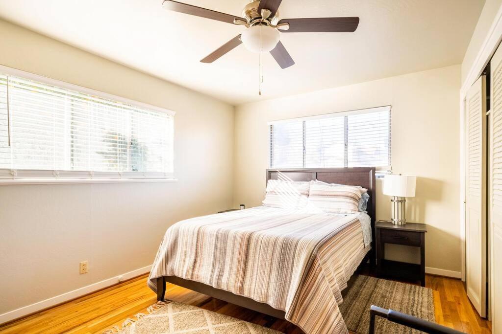 Villa 5 Beds, 2 Full Baths, W/Gazebo, W/Fenced Backyard Yuba City Exterior foto
