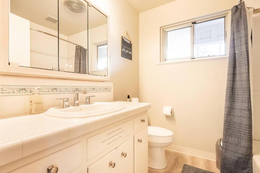 Villa 5 Beds, 2 Full Baths, W/Gazebo, W/Fenced Backyard Yuba City Exterior foto