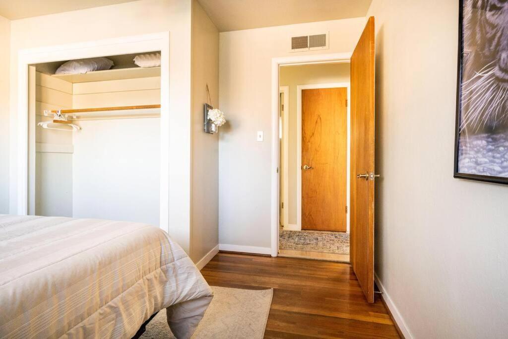 Villa 5 Beds, 2 Full Baths, W/Gazebo, W/Fenced Backyard Yuba City Exterior foto